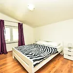 Vakantiehuis Marijana By Interhome *